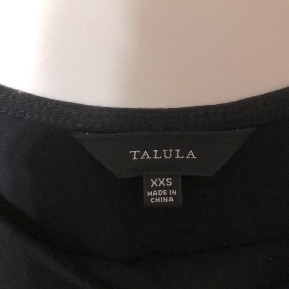 Aritzia | Talula | short sleeve crop top - Picture 2 of 2